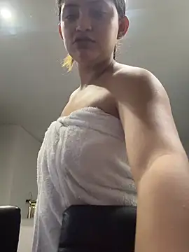 Isa squirt1 online show from 07/29/26, 01:04