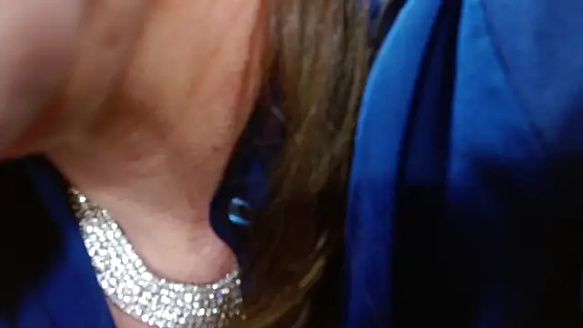 Snapshot of MelaniaKnauss chatting on 01/06/25, 07:56 MelaniaKnauss online show from 01/06/25, 07:56