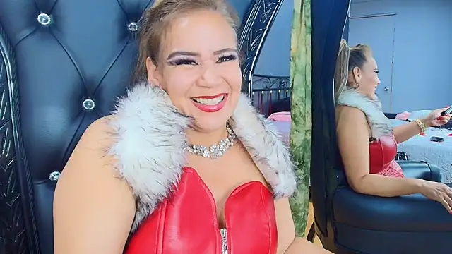 Snapshot of MelaniaKnauss chatting on 01/31/25, 08:33 MelaniaKnauss online show from 01/31/25, 08:33