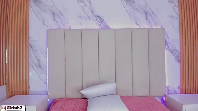 Iris Thompson  online show from 12/15/25, 10:14