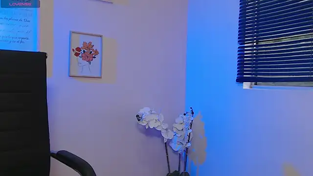 lucy diiaz online show from 01/03/25, 10:08