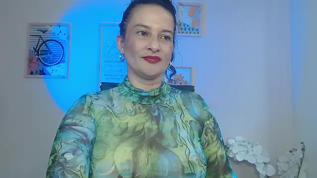 lucy diiaz online show from 01/27/25, 07:35