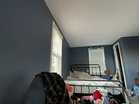 Snapshot of gingerbabe18 chatting on 10/03/25, 10:18 gingerbabe18 online show from 10/03/25, 10:18