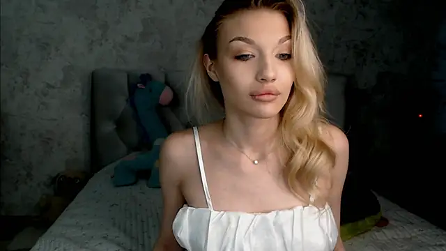 Ella Milla online show from 07/01/26, 12:40