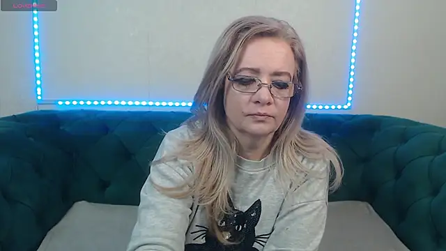 IvanaCharm online show from 03/07/25, 04:24