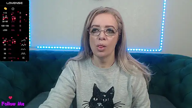 IvanaCharm online show from 03/10/25, 04:28