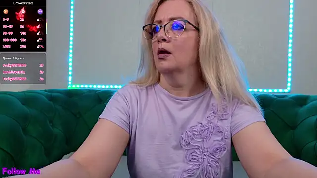 Snapshot of IvanaCharm chatting on 07/16/26, 03:23 IvanaCharm online show from 07/16/26, 03:23