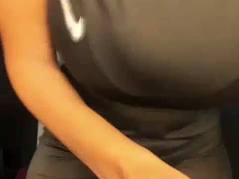 Snapshot of YummyDuooo chatting on 01/21/25, 06:12 YummyDuooo online show from 01/21/25, 06:12