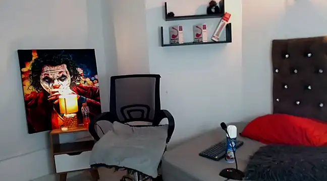 flowers18 online show from 01/12/25, 12:28