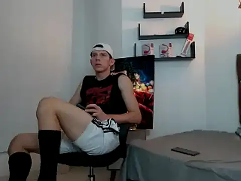 flowers18 online show from 01/25/25, 12:27