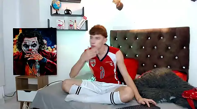 flowers18 online show from 02/10/25, 09:15