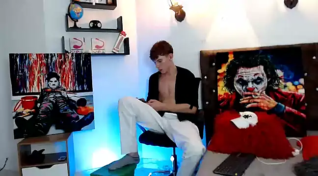 flowers18 online show from 02/23/25, 11:04