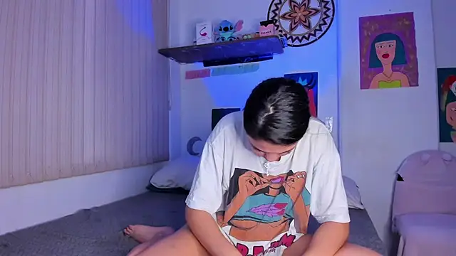 Snapshot of azumi_cutiepie_ chatting on 02/21/25, 05:42 azumi cutiepie online show from 02/21/25, 05:42