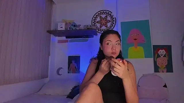 Snapshot of azumi_cutiepie_ chatting on 03/22/25, 09:21 azumi cutiepie online show from 03/22/25, 09:21