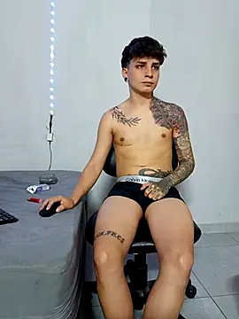 mikecoper 23 online show from 10/24/25, 03:08