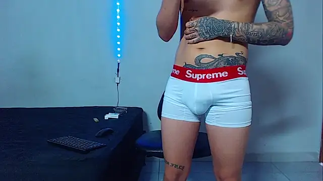 mikecoper 23 online show from 11/20/25, 05:01