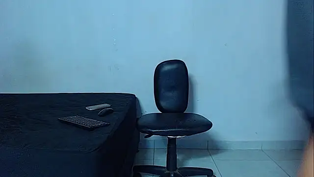 mikecoper 23 online show from 02/02/26, 01:59