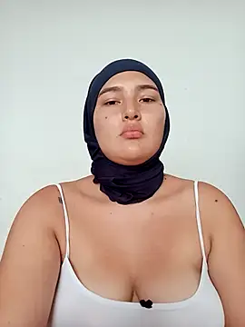 Celeste camila18 online show from 11/20/25, 05:23