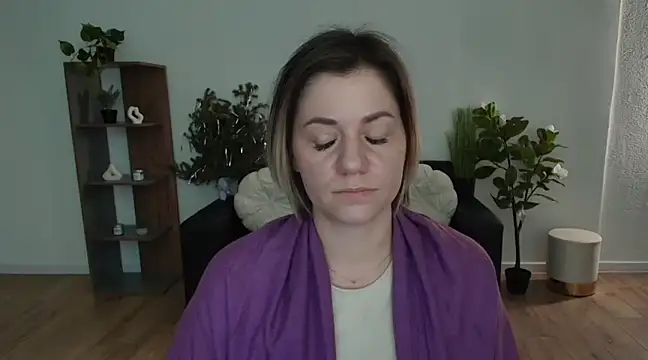 Snapshot of MariaSttone chatting on 01/15/25, 01:09 MariaSttone online show from 01/15/25, 01:09