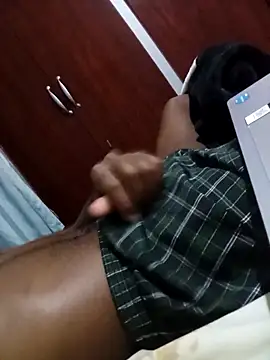 Snapshot of hardFC chatting on 11/28/25, 08:11 hardFC online show from 11/28/25, 08:11