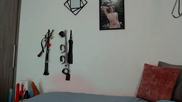 Snapshot of Alisson_Beckett chatting on 12/02/24, 08:11 Alisson Beckett online show from 12/02/24, 08:11