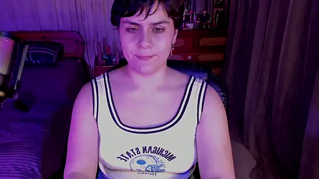 isabelacooperr online show from 08/08/26, 03:08