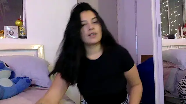 Snapshot of Mariasool chatting on 12/12/24, 05:20 Mariasool online show from 12/12/24, 05:20