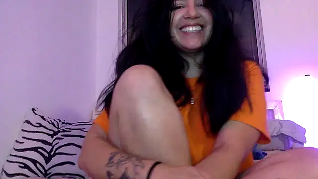 Snapshot of Mariasool chatting on 12/18/24, 05:15 Mariasool online show from 12/18/24, 05:15