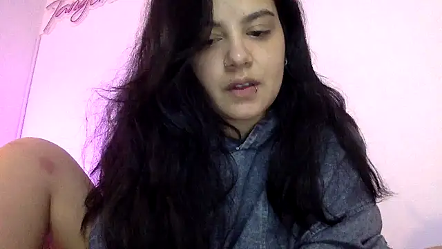 Snapshot of Mariasool chatting on 12/28/24, 07:11 Mariasool online show from 12/28/24, 07:11