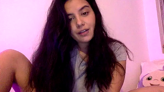 Snapshot of Mariasool chatting on 01/25/25, 06:01 Mariasool online show from 01/25/25, 06:01