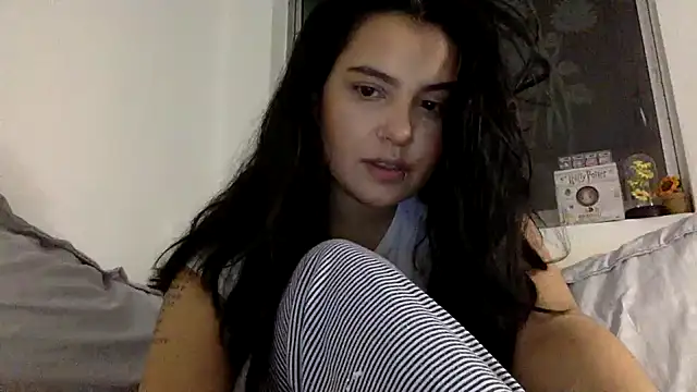 Snapshot of Mariasool chatting on 02/25/25, 04:46 Mariasool online show from 02/25/25, 04:46