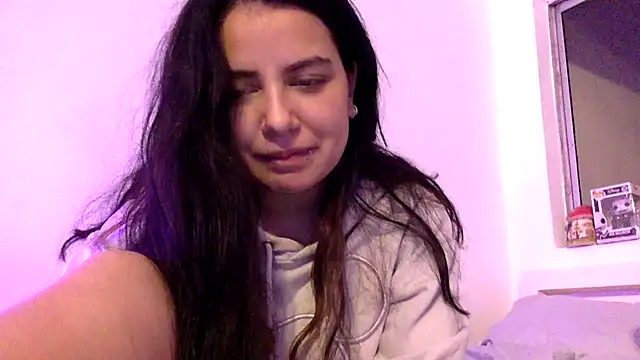 Snapshot of Mariasool chatting on 03/01/25, 08:34 Mariasool online show from 03/01/25, 08:34