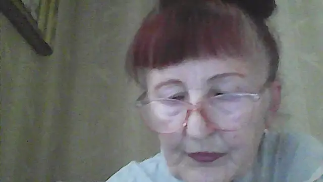 Snapshot of TanyaSweet634 chatting on 06/27/26, 05:45 TanyaSweet634 online show from 06/27/26, 05:45