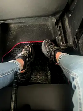 FeetVibe online show from 10/10/25, 05:50