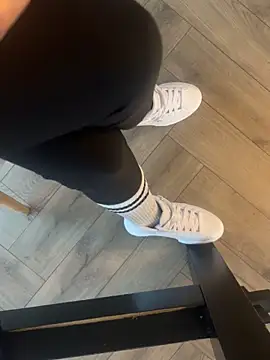 FeetVibe online show from 10/20/25, 06:03