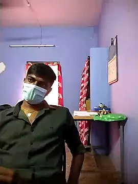 Snapshot of Tamilandteluguboy14 chatting on 01/17/25, 08:34 Tamilandteluguboy14 online show from 01/17/25, 08:34