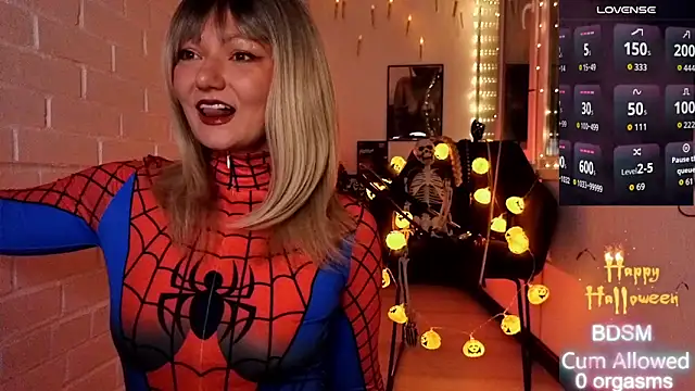 Sandralawrence online show from 10/31/25, 09:05