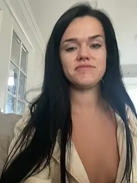 Snapshot of English-Chloe96 chatting on 01/03/25, 02:30 English-Chloe96 online show from 01/03/25, 02:30