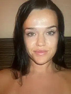 Snapshot of English-Chloe96 chatting on 02/19/25, 03:50 English-Chloe96 online show from 02/19/25, 03:50