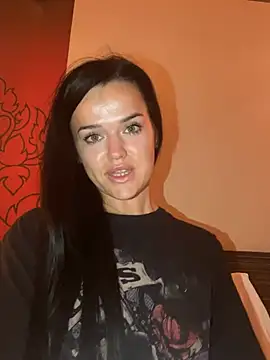 Snapshot of English-Chloe96 chatting on 02/20/25, 05:18 English-Chloe96 online show from 02/20/25, 05:18