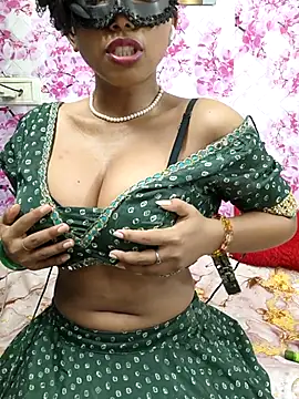 Snapshot of sandy_naughty chatting on 04/24/26, 06:21 sandy naughty online show from 04/24/26, 06:21