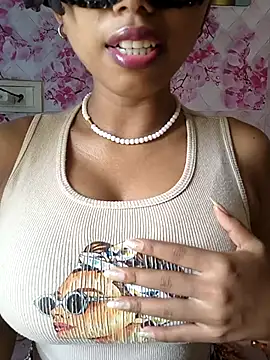 sandy naughty online show from 06/16/26, 08:39