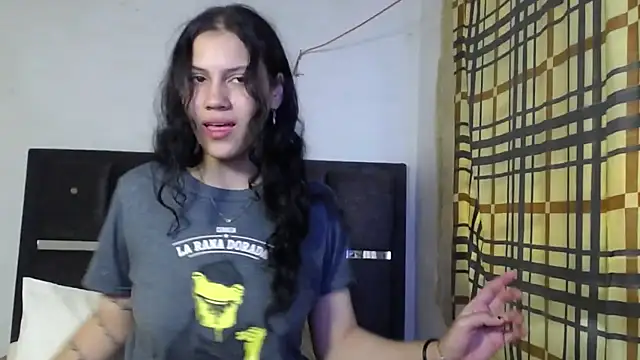 Snapshot of realshy-Stepsis chatting on 03/25/26, 01:28 realshy-Stepsis online show from 03/25/26, 01:28