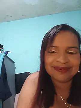 Snapshot of _violetta_- chatting on 07/20/26, 10:34 violetta - online show from 07/20/26, 10:34