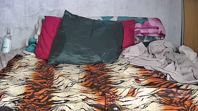 Sexyebonyxxx87 online show from 10/18/25, 07:14