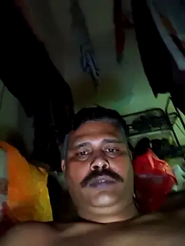 Snapshot of Vinay-kumar89 chatting on 04/02/26, 05:32 Vinay-kumar89 online show from 04/02/26, 05:32