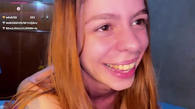 Snapshot of RuivaRaposinha chatting on 01/15/25, 10:57 RuivaRaposinha online show from 01/15/25, 10:57