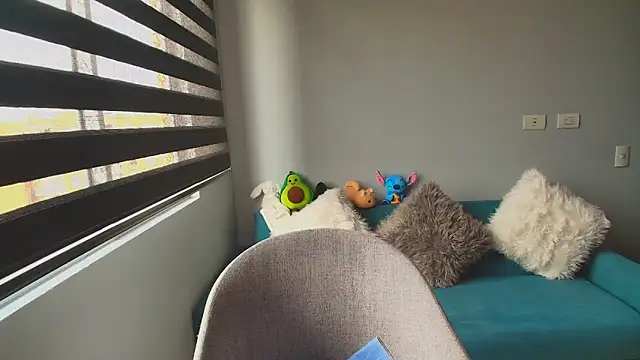 Snapshot of Lauri__fit chatting on 03/16/26, 07:07 Lauri fit online show from 03/16/26, 07:07