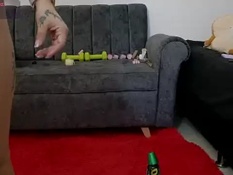 Snapshot of Katt_BDSM chatting on 01/18/25, 12:46 Katt BDSM online show from 01/18/25, 12:46