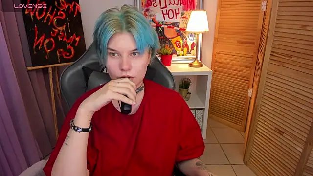 Snapshot of mekurisu chatting on 02/04/25, 07:18 mekurisu online show from 02/04/25, 07:18